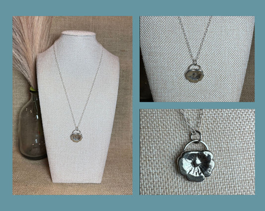 NECKLACE: SAND CASTED FLOWER
