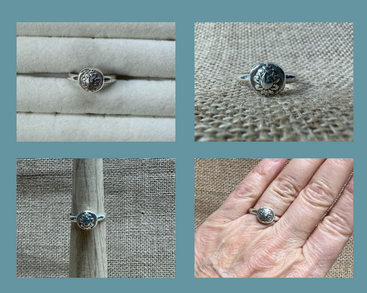 RING: PRESSED FLOWER